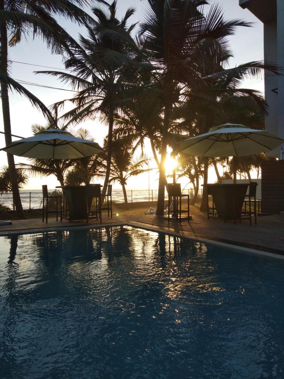 South Beach Villa@69 ベントータ エクステリア 写真
